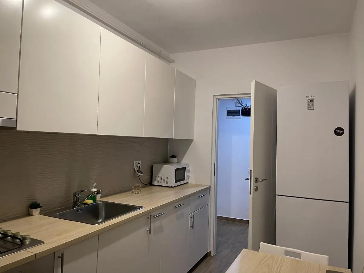Gold Luxury Apartment Close To Presidential Palace Bucharest