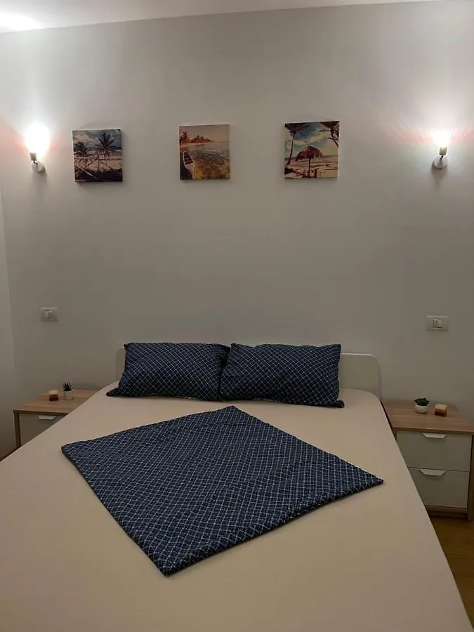 Gold Luxury Apartment Close To Presidential Palace Bucharest 0*,