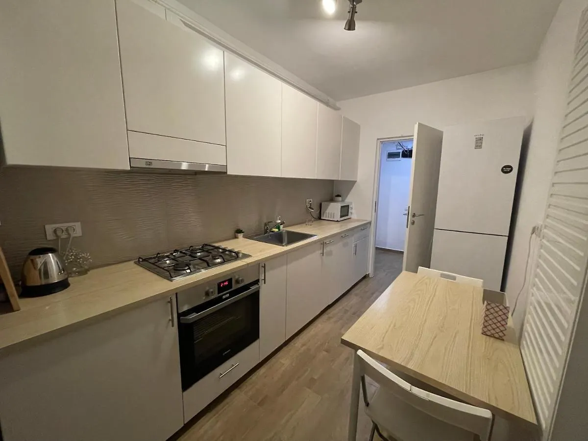 Gold Luxury Apartment Close To Presidential Palace Bucharest