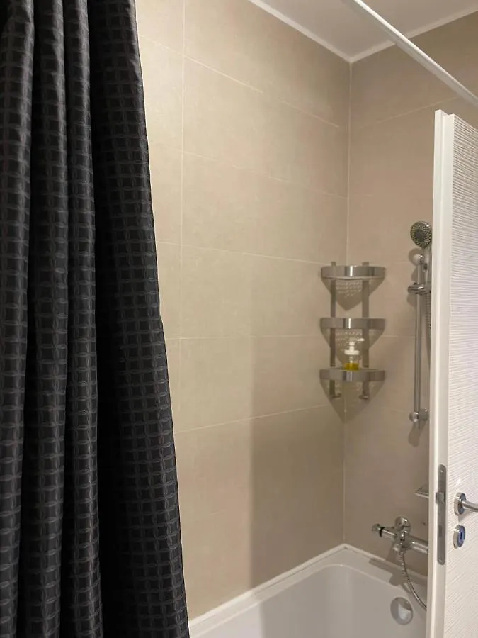 Gold Luxury Apartment Close To Presidential Palace Bucharest
